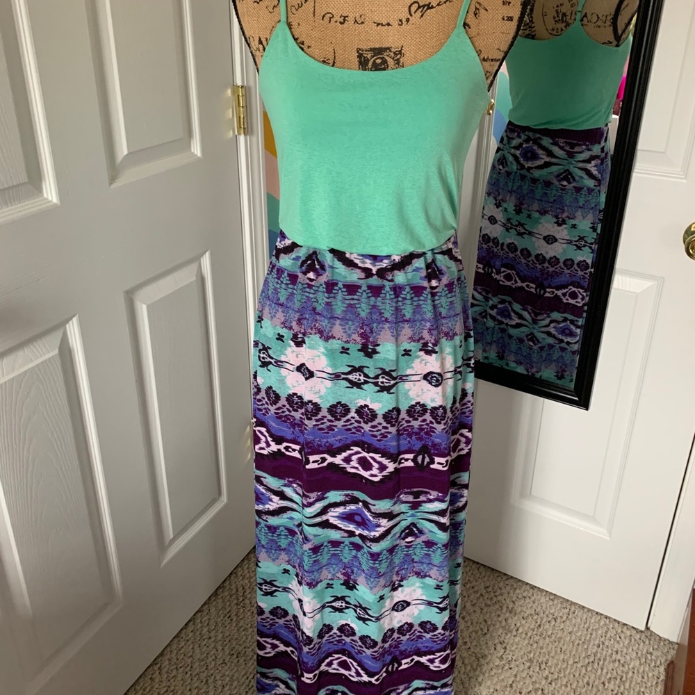 Thin Flowy Maxi Dress